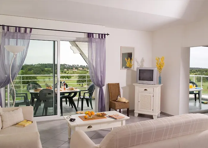 Madame De Fontenelles LʼAiguillon-sur-Vie